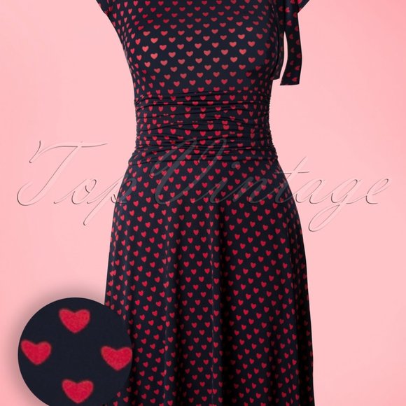 Retro Heart-Print Bombshell Dress - Picture 7 of 7